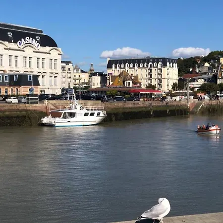 La En Toile De Fond! Dom wakacyjny Trouville-sur-Mer